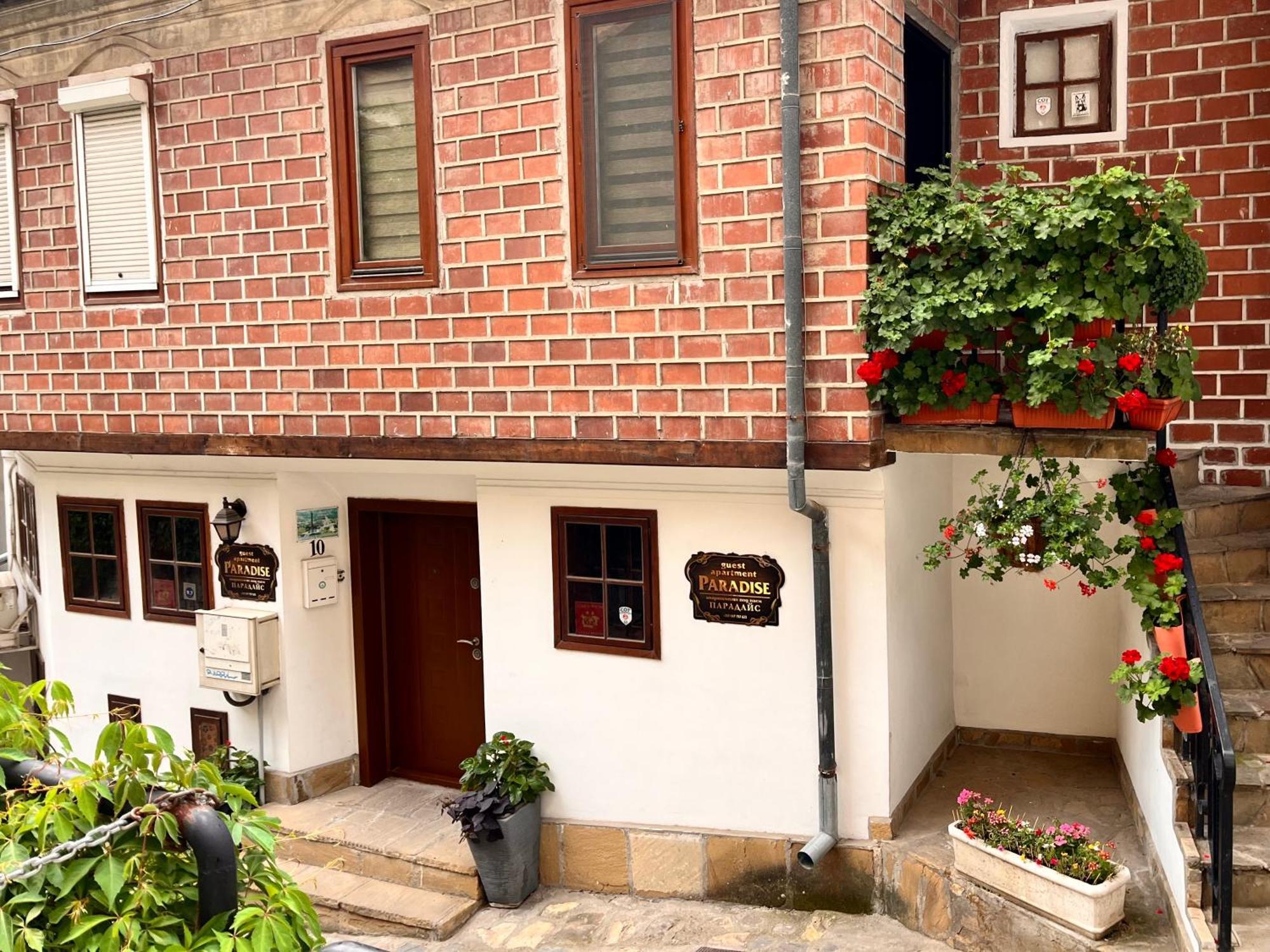 Studio Paradise Veliko Tŭrnovo Eksteriør bilde